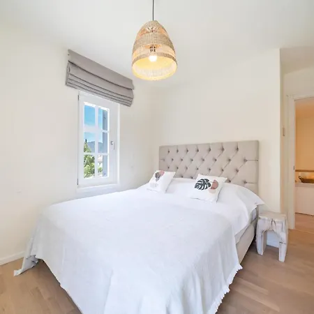 Portville 16 - 3br * 페티예